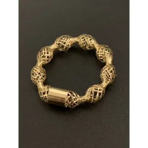 18K Gold Ring Soft Mesh 0.53 grams Size 5 Dainty Lightweight Delicate
