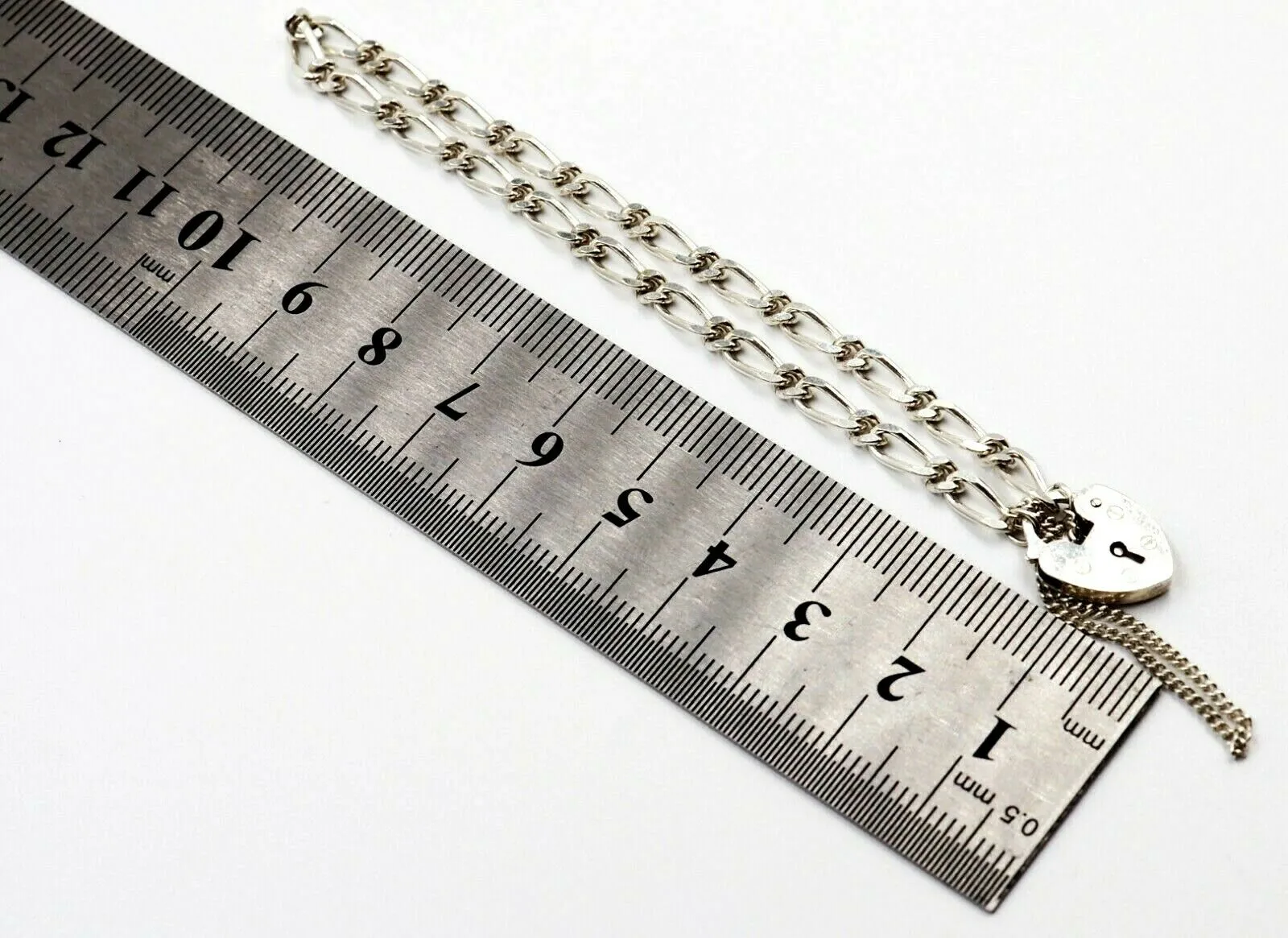 925 Sterling Silver Chain Bracelet with Heart Padlock
