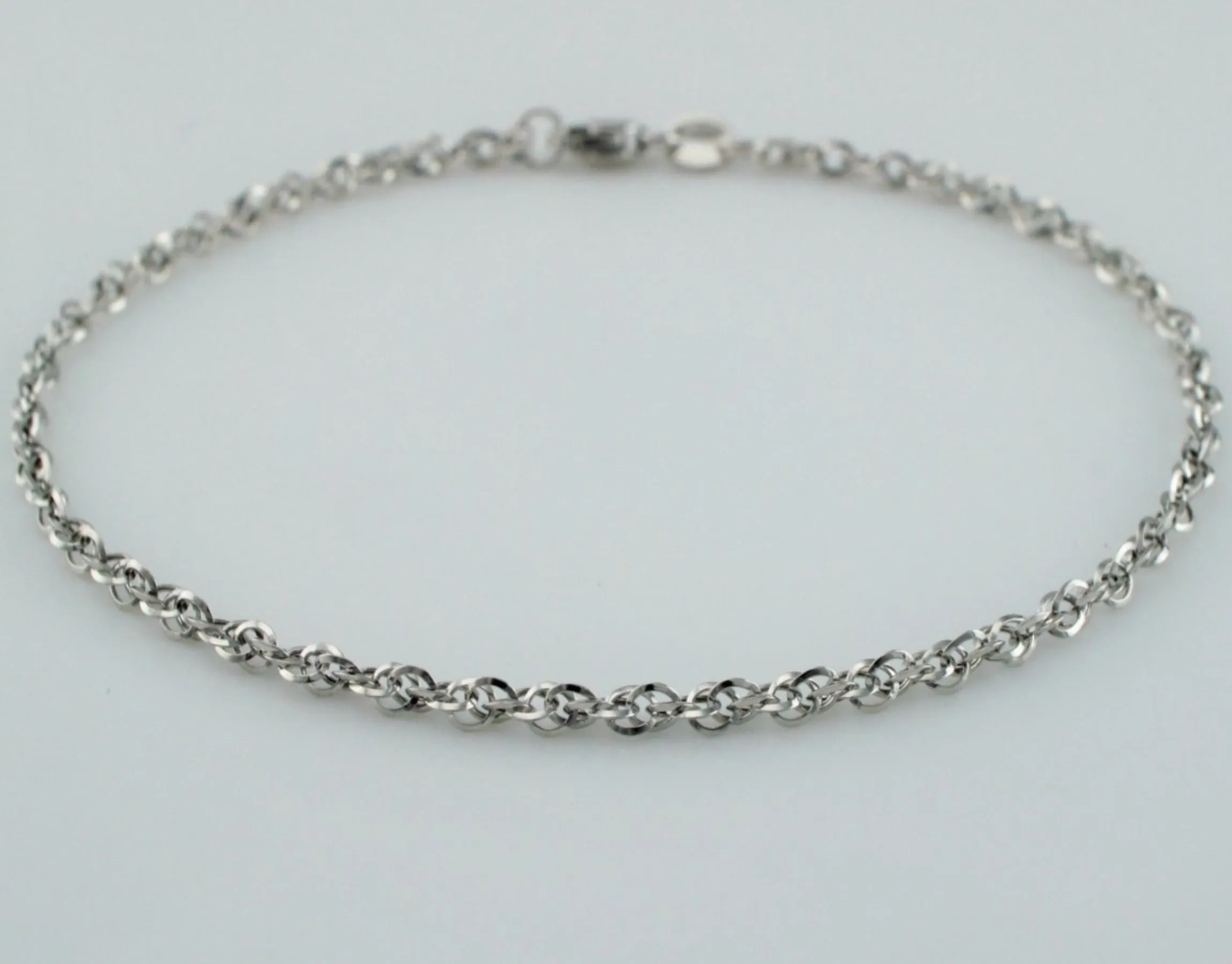 9ct White Gold Diamond Cut Prince Of Wales Bracelet  7"
