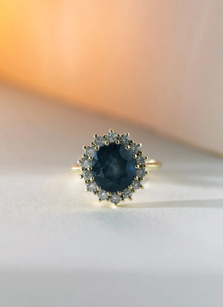 Alivia diamond sapphire entourage ring 14k gold