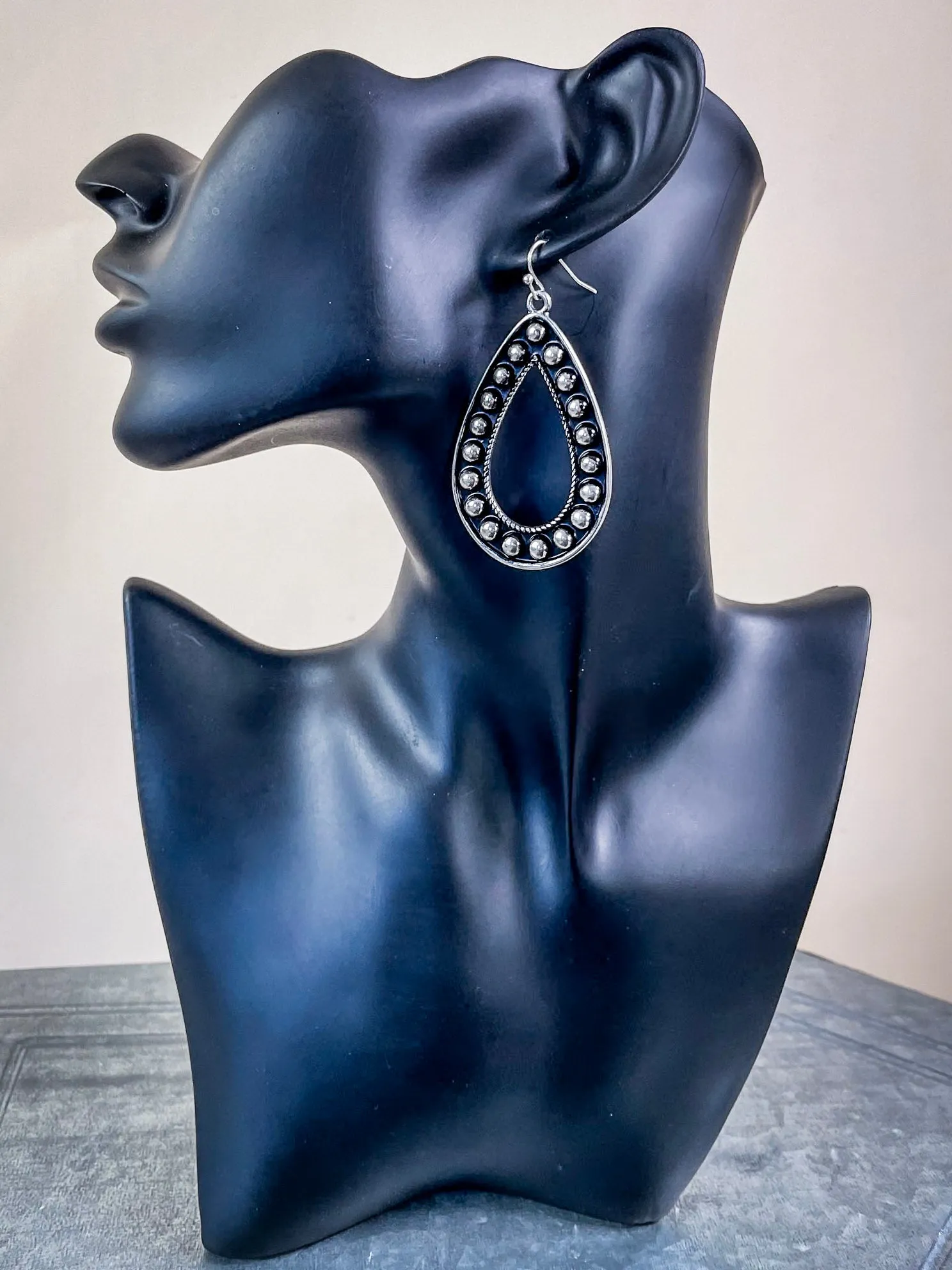 Amarillo Metal Bubble Earrings - Silver