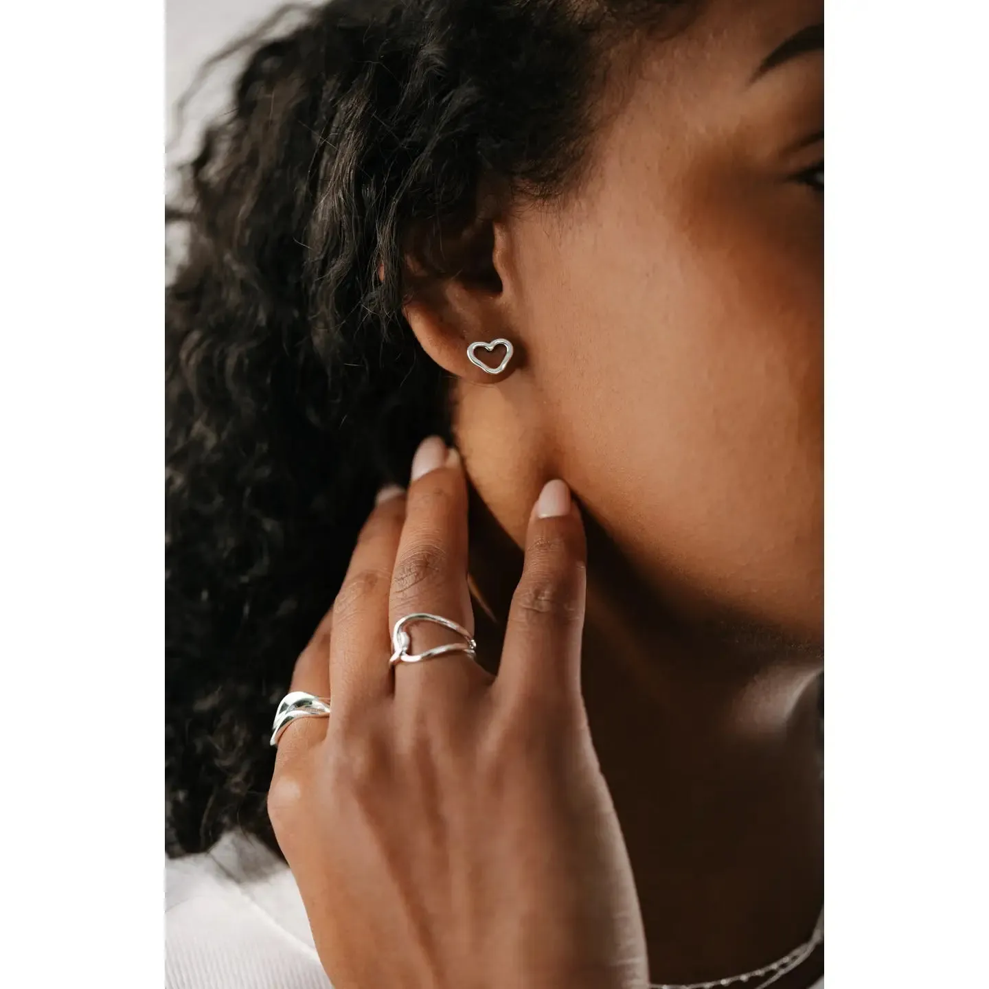 Amore Studs