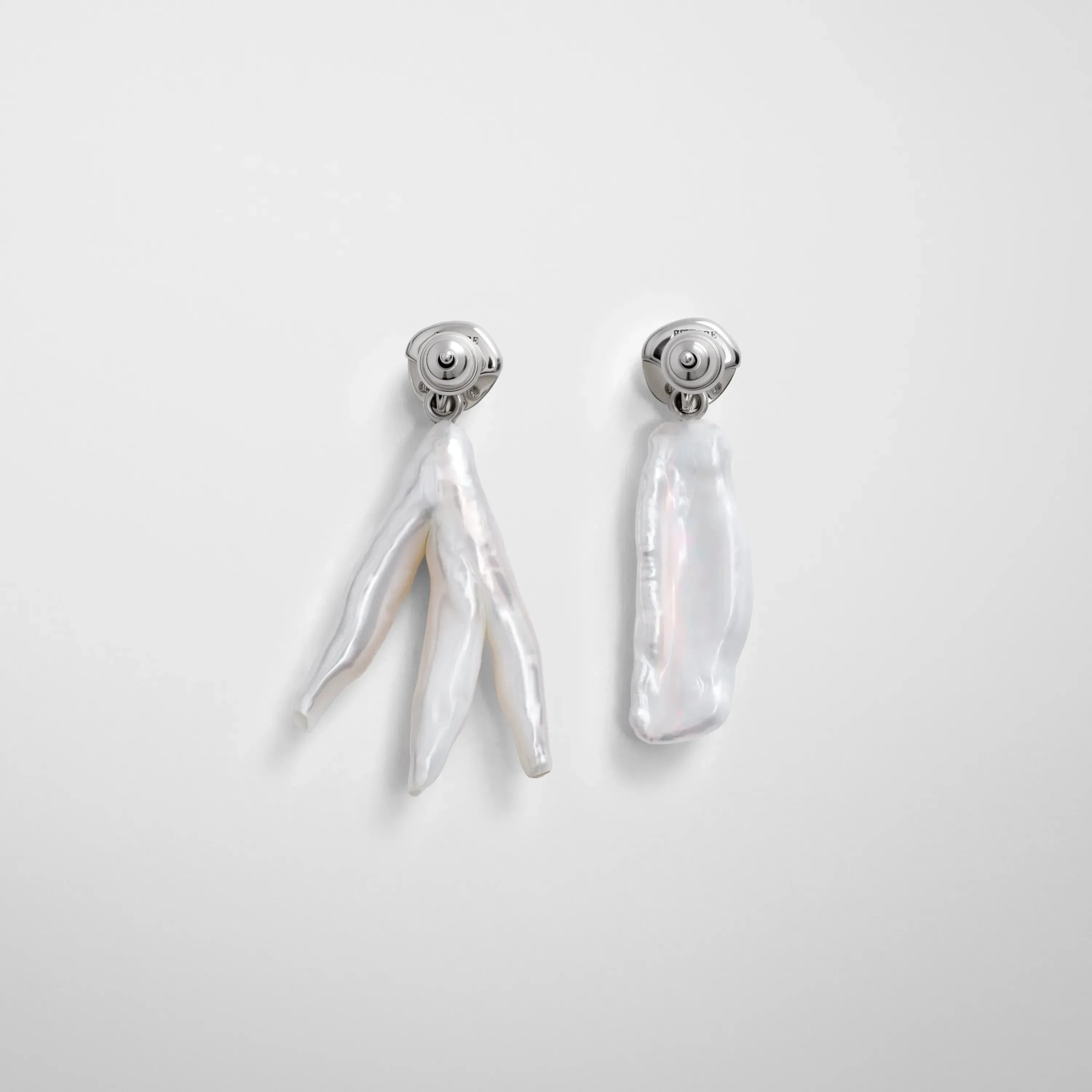 ASYMMETRIC PEARL EARRINGS | silver pearls