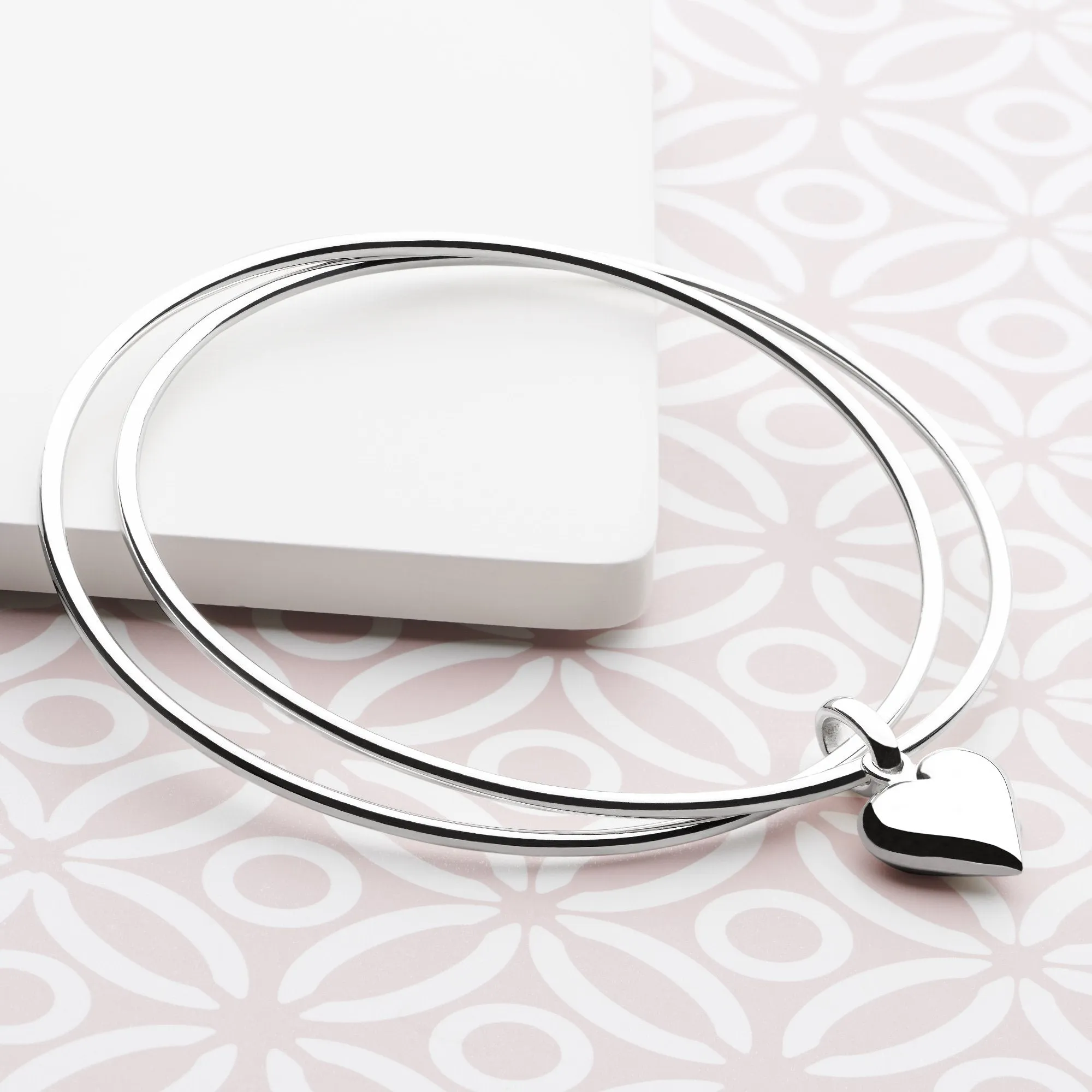 Charming Heart Bangle (BGL3191)