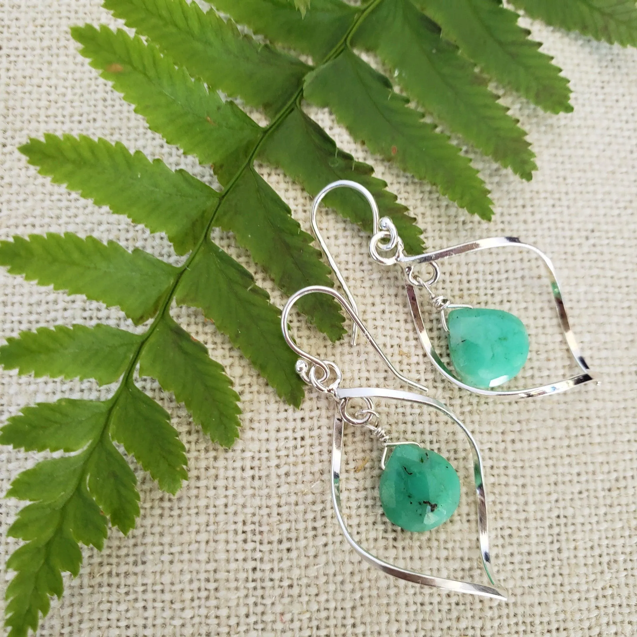 Chrysoprase twist earrings