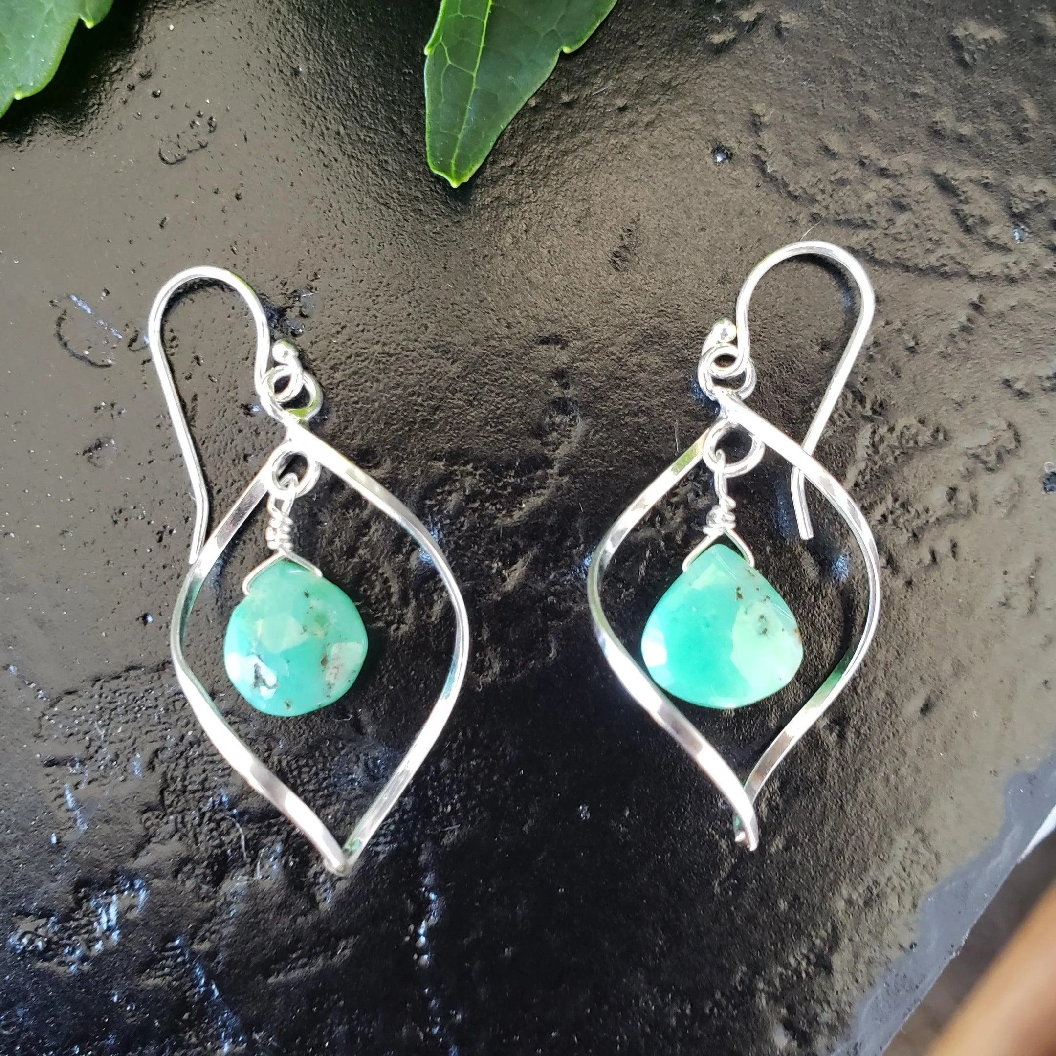 Chrysoprase twist earrings
