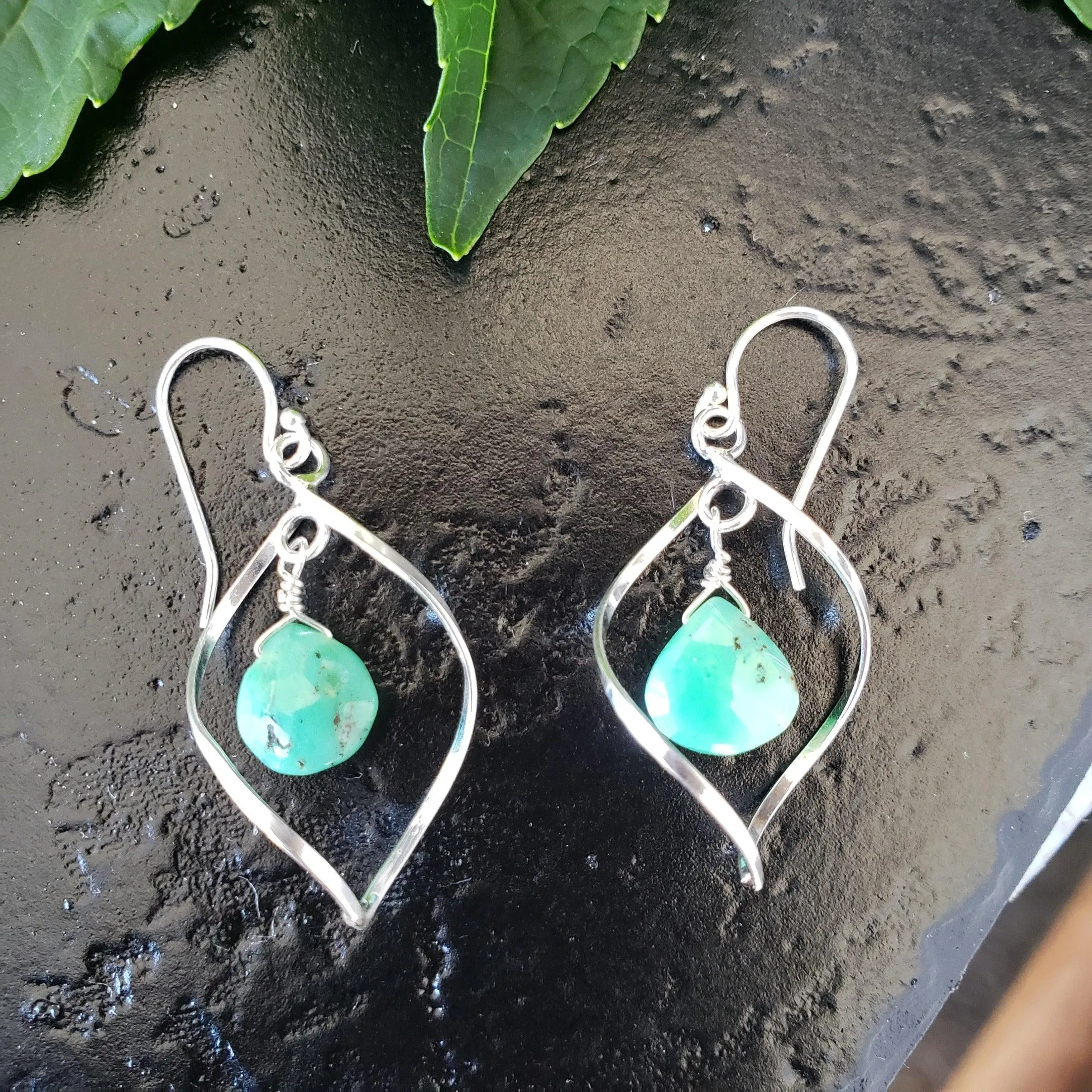 Chrysoprase twist earrings