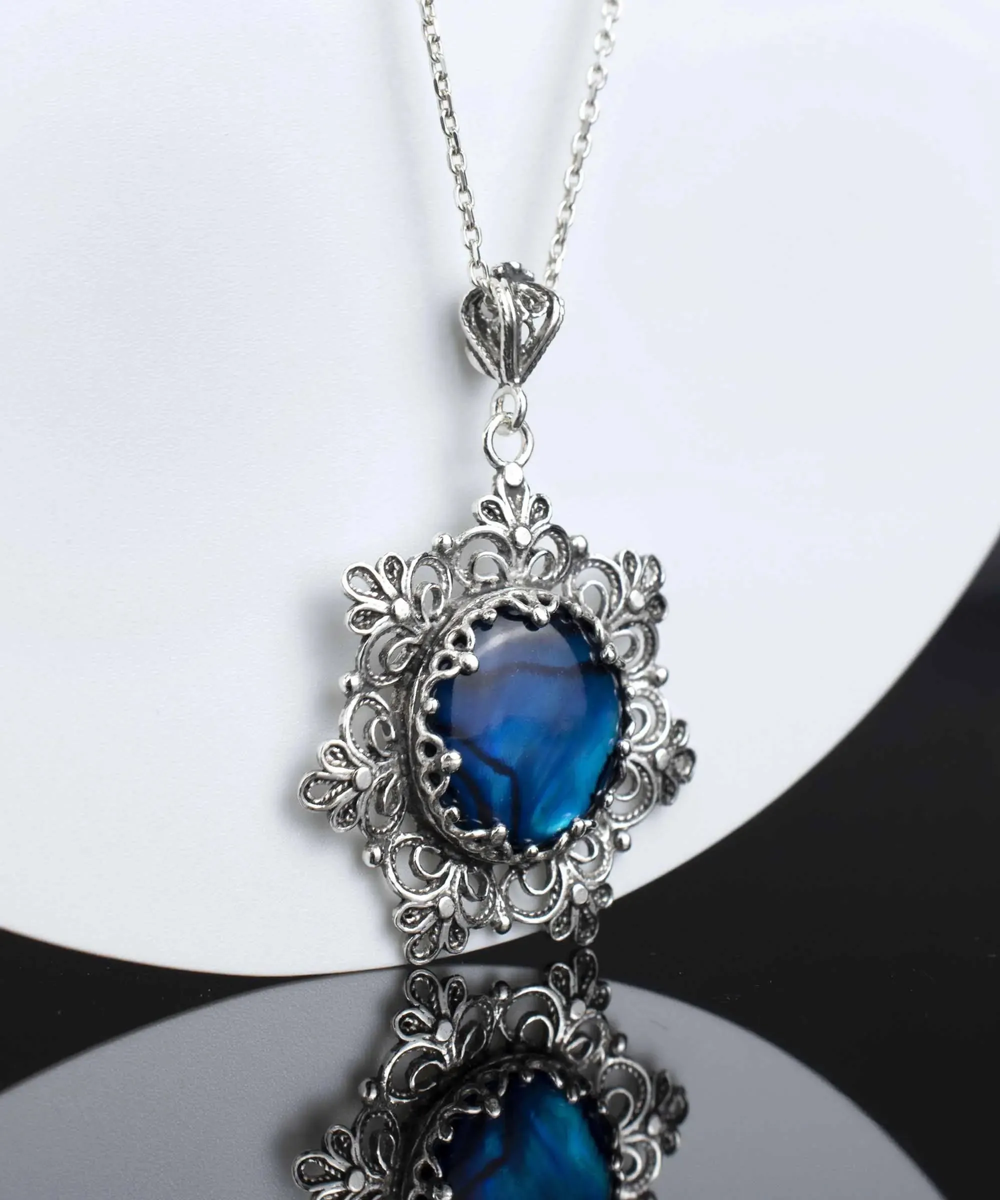 Filigree Silver Flower Figured Blue Abalone Gemstone Woman Pendant Necklace