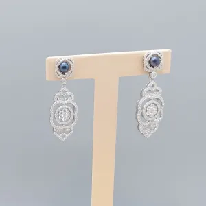 Graceful Blossom Dangle Tahitian Pearl Earring