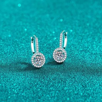 Graceful Fashion 1 Carat Moissanite Earrings