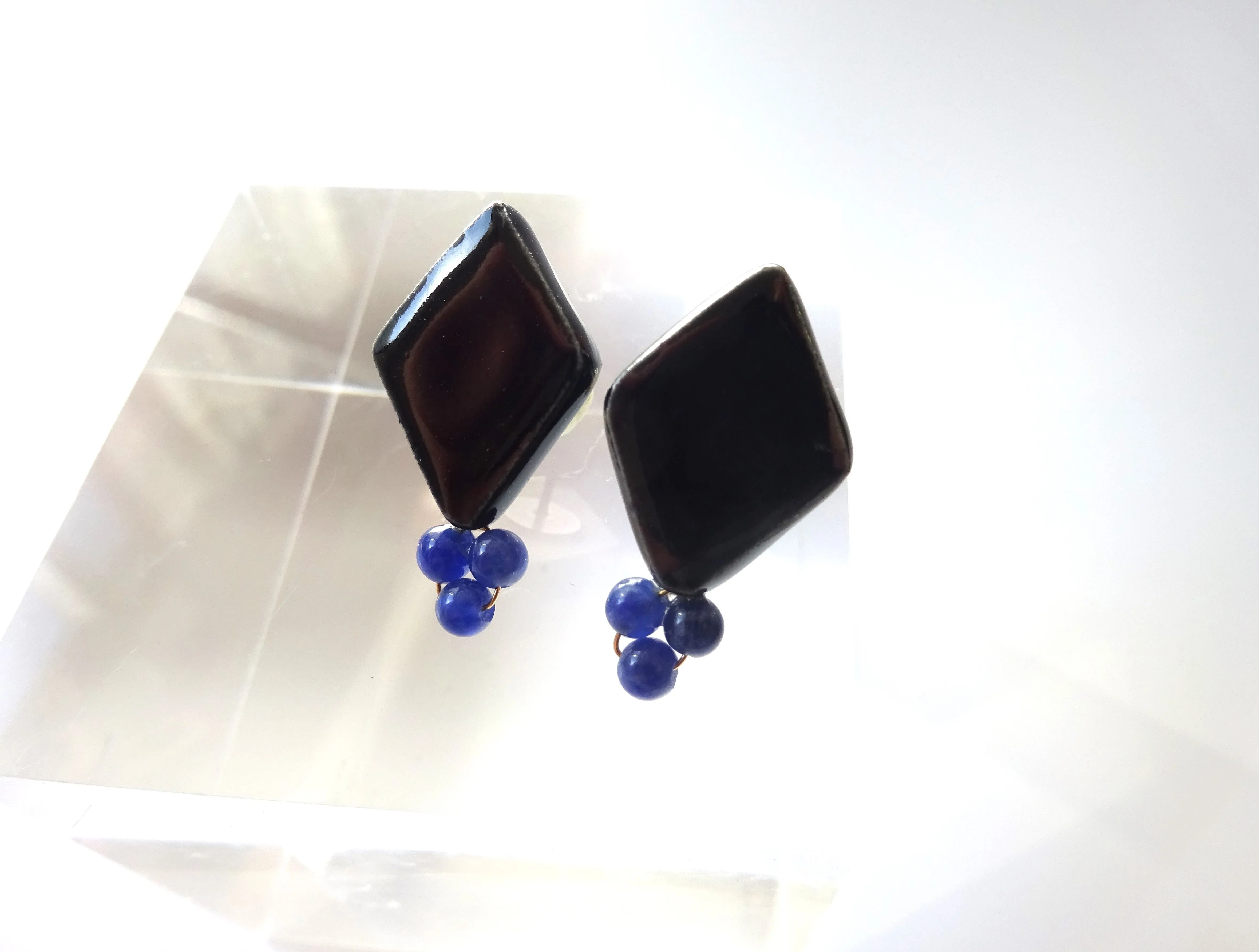 Hishigata Sodalite Pierced Earrings / Clip-on Earrings Black