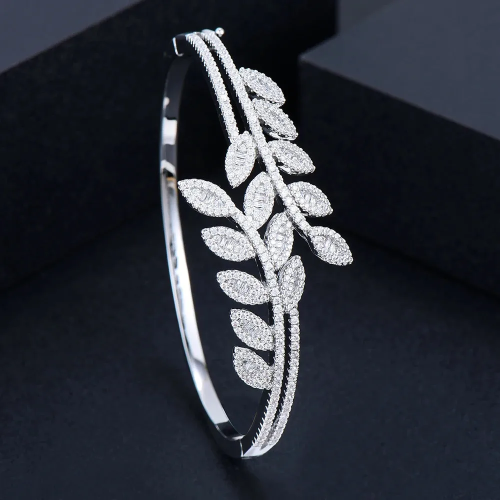 Maxi Size 3 Colors Leaf Bracelet Bangle For Women