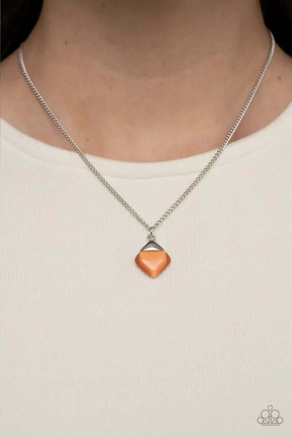 Paparazzi Gracefully Gemstone Orange Short Necklace - P2DA-OGXX-064XX