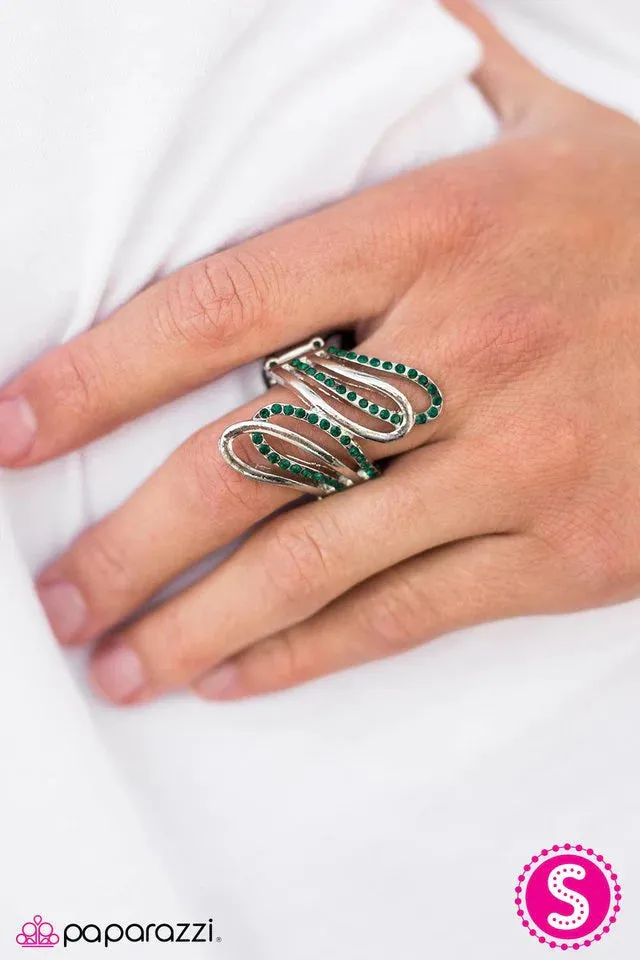 Paparazzi Ring ~ Wingspan - Green