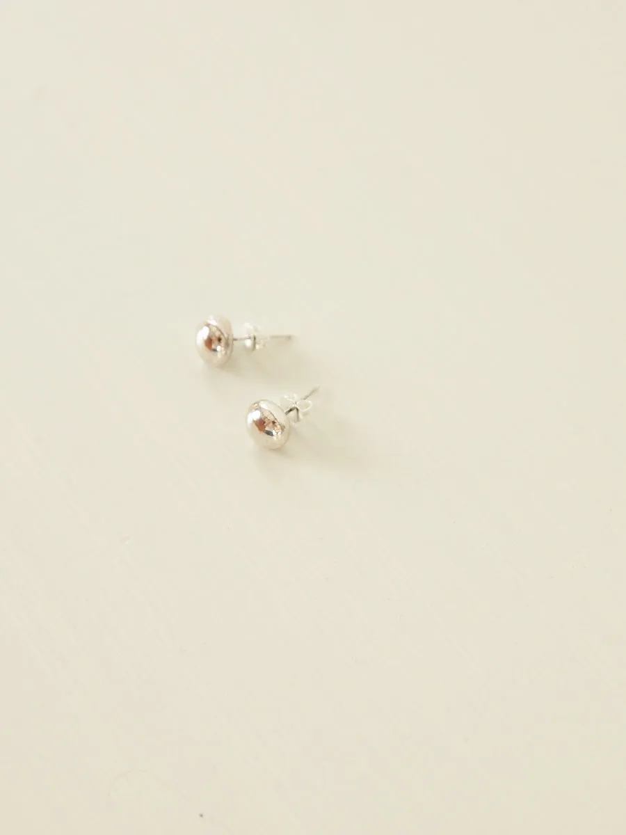 Pebble Studs