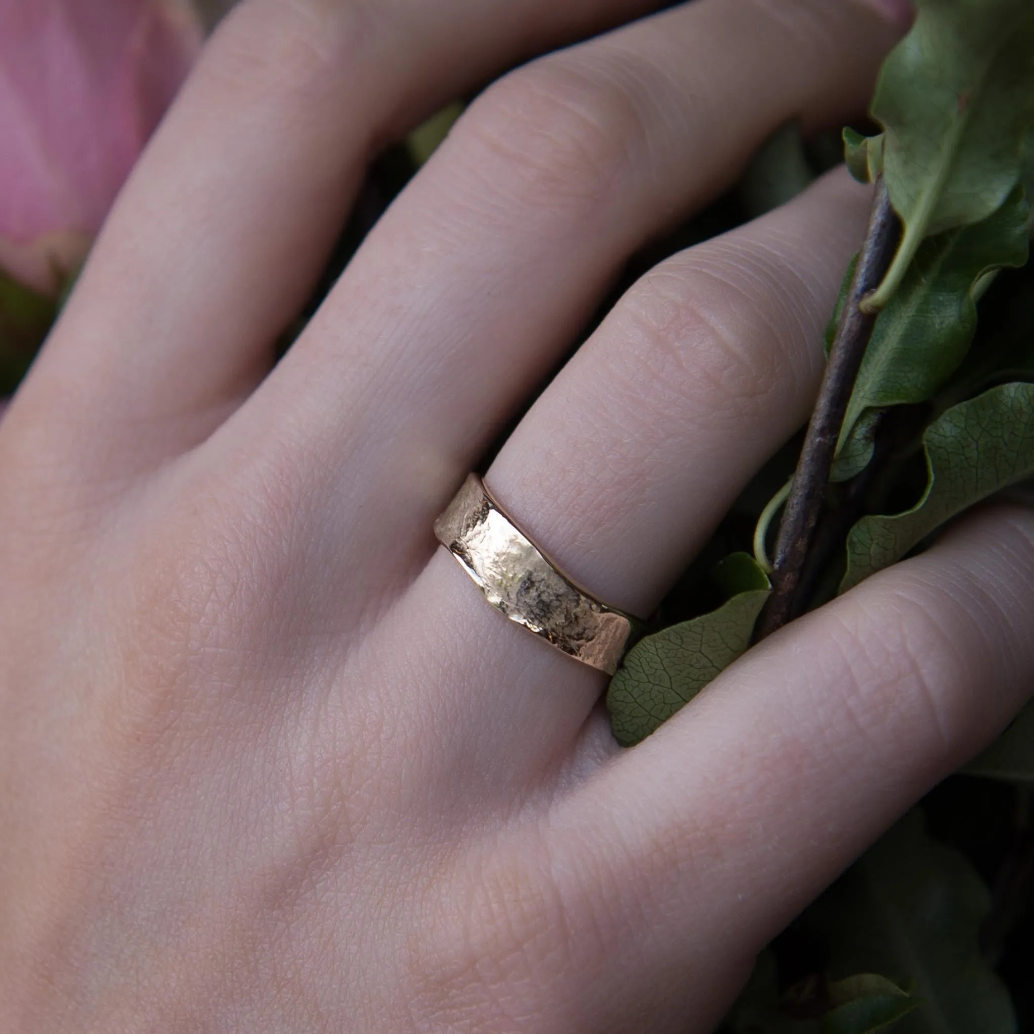 Plain 6mm Gold Storybook Band