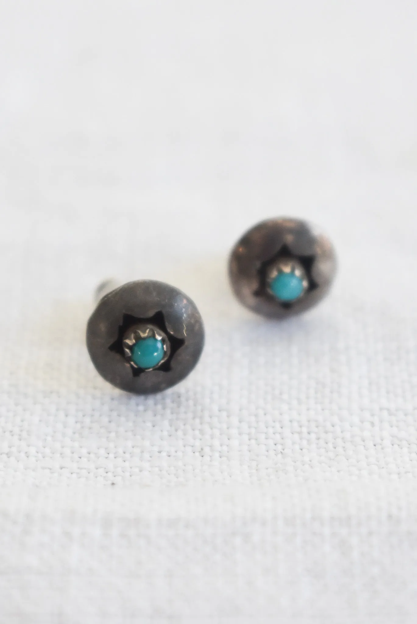 Silver star studs