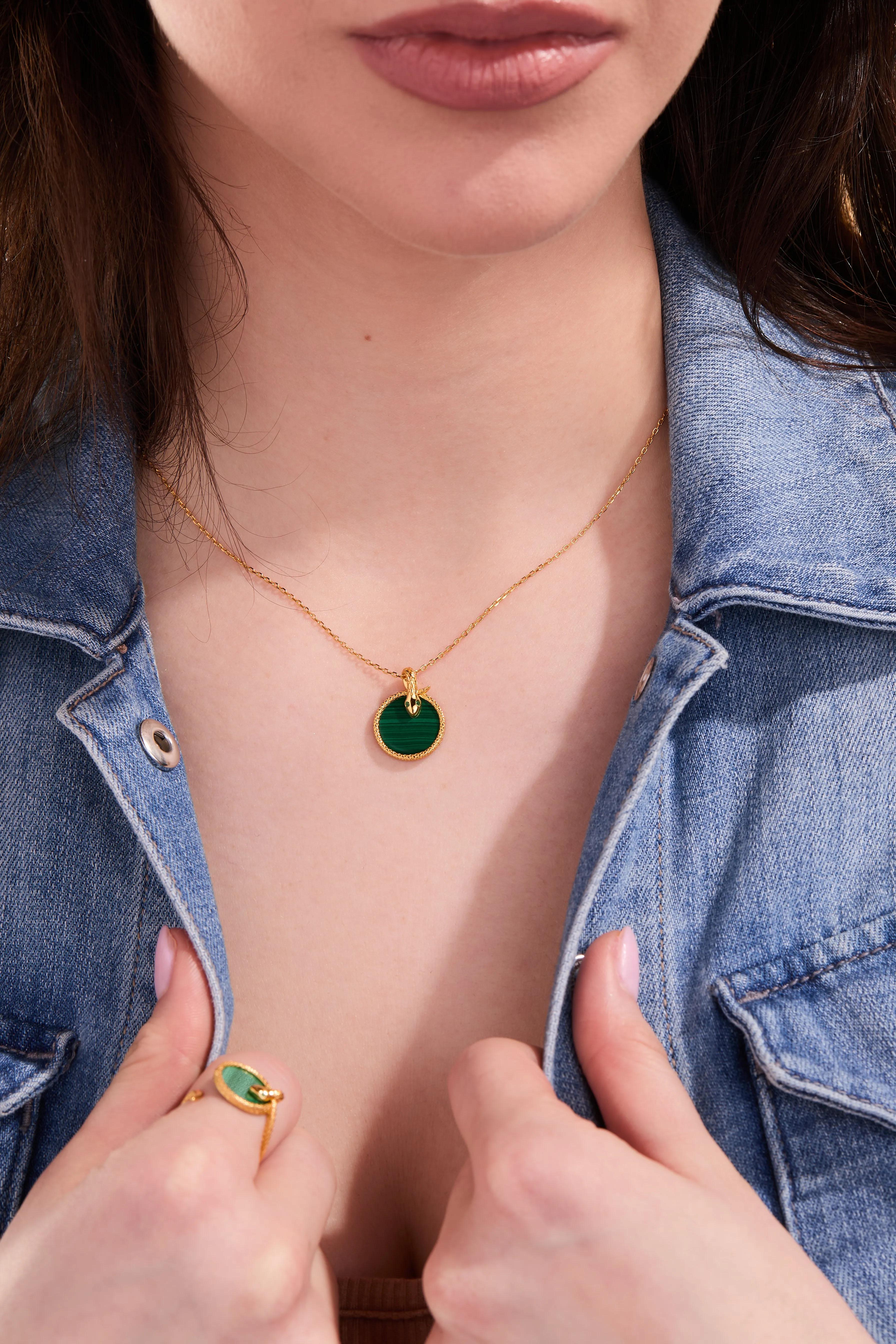 Snake Malachite Pendant With Chain W.