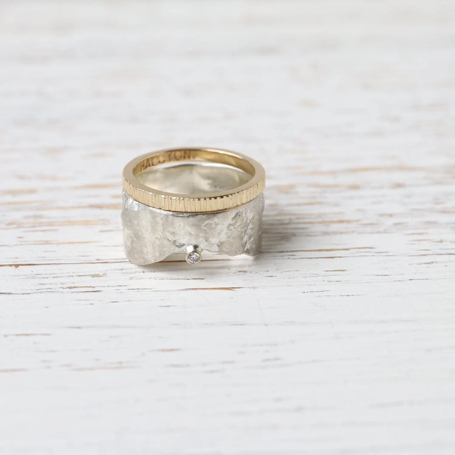 Staxx II Bark Gold Ring