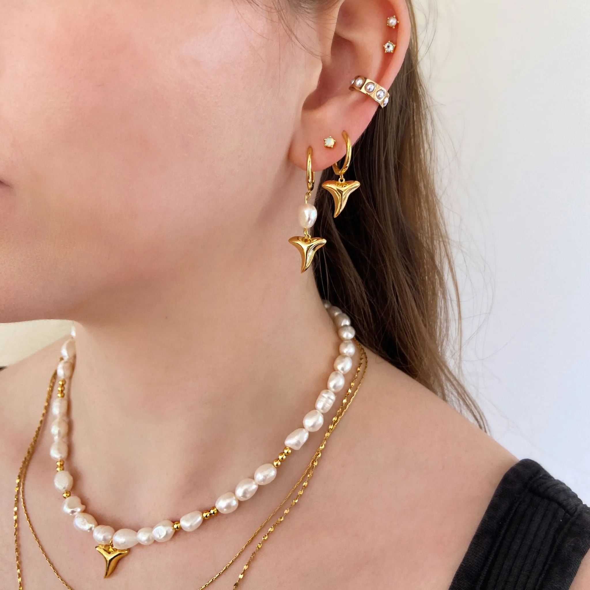 UNKNOWN HOOPS