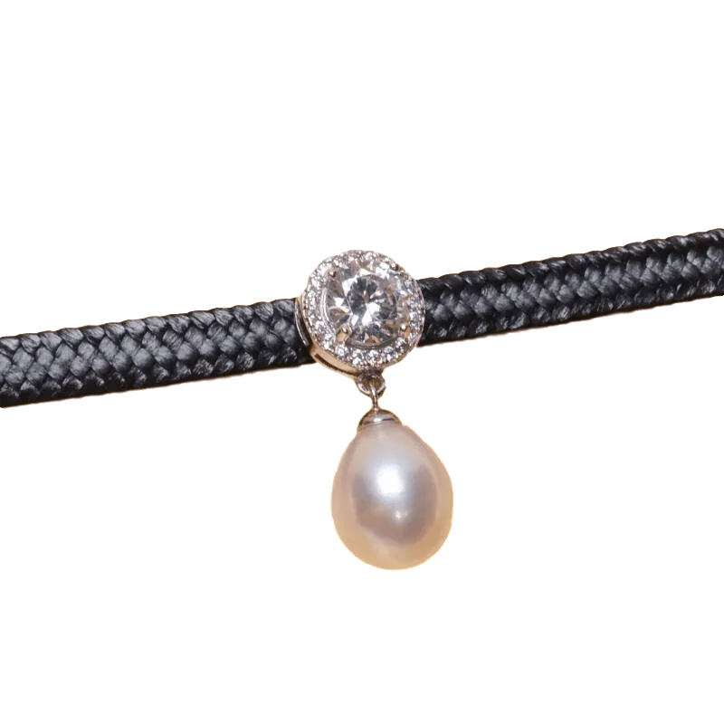 Womens Freshwater Pearl Necklace